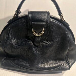 Vintage chaus leather navy with gold accents handbag